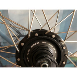Bullitt 20" Vorderrad Novatech